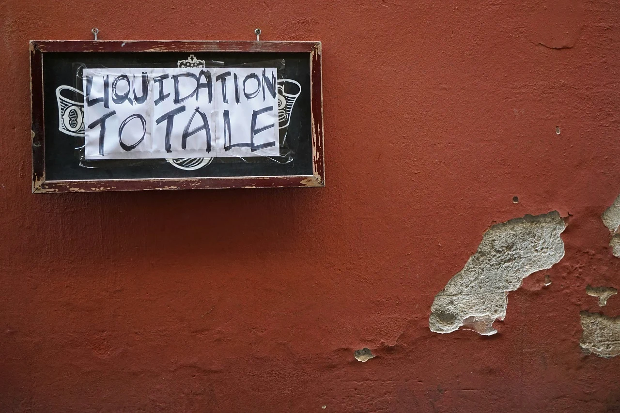 Amazon Liquidation Store Shopping: What You Need to Know